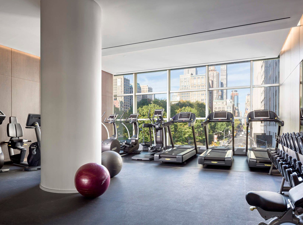 Tom Brady And Gisele Bündchen List Their Nyc Apartment For Almost Tom Brady Gisele Bundchen New York Apartment